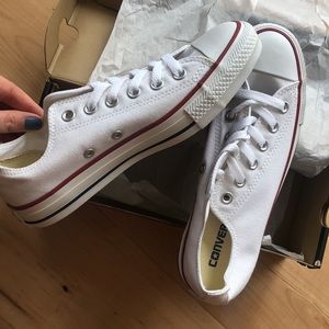 NEW Women’s Converse All Stars!